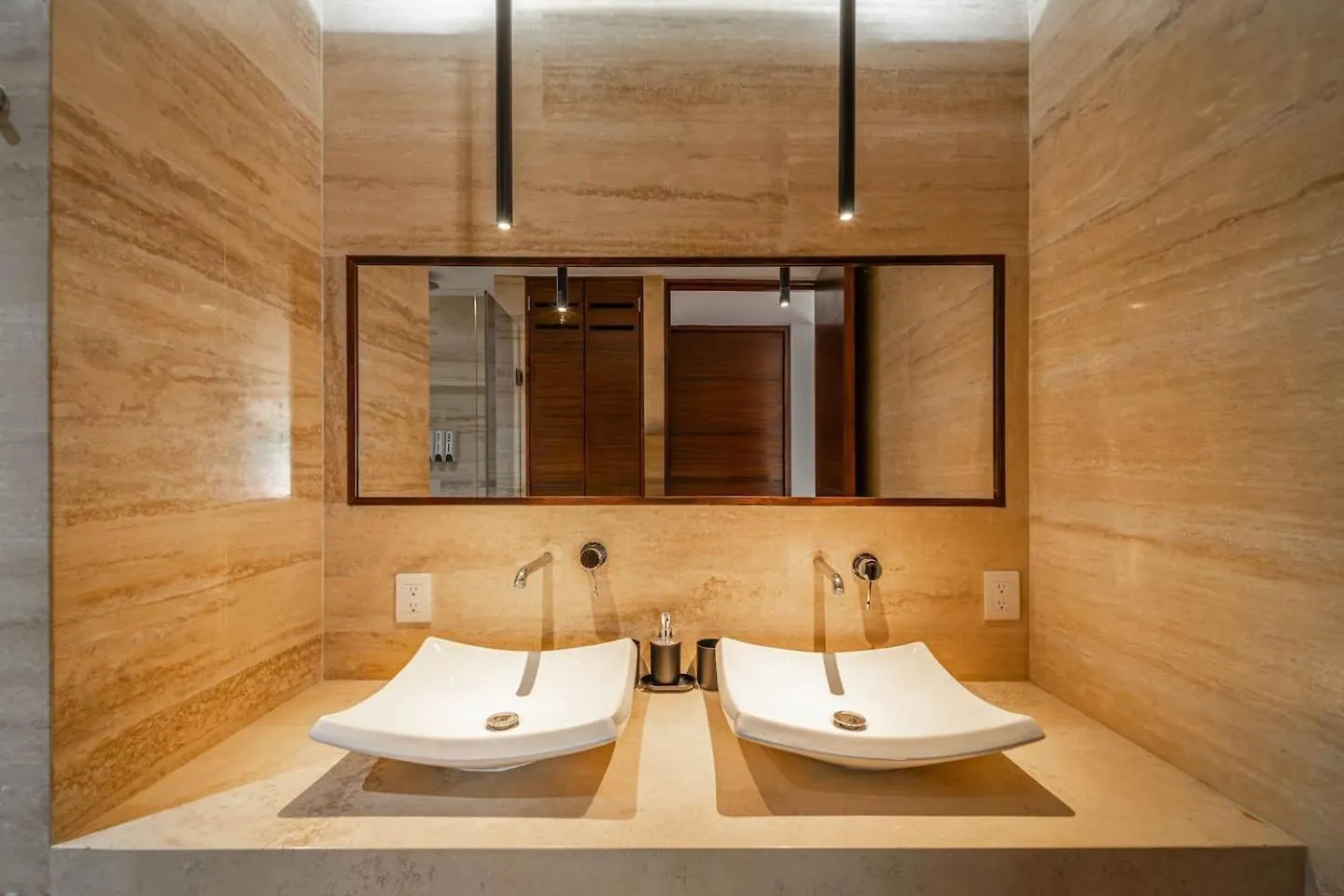 Vakantiehuis 1 Bd Luxury Suite With Balcony In Trendy La Veleta Tulum Pueblo