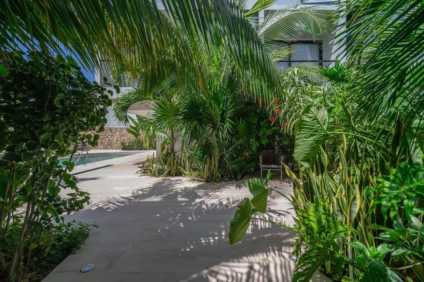 1 Bd Luxury Suite With Balcony In Trendy La Veleta Tulum